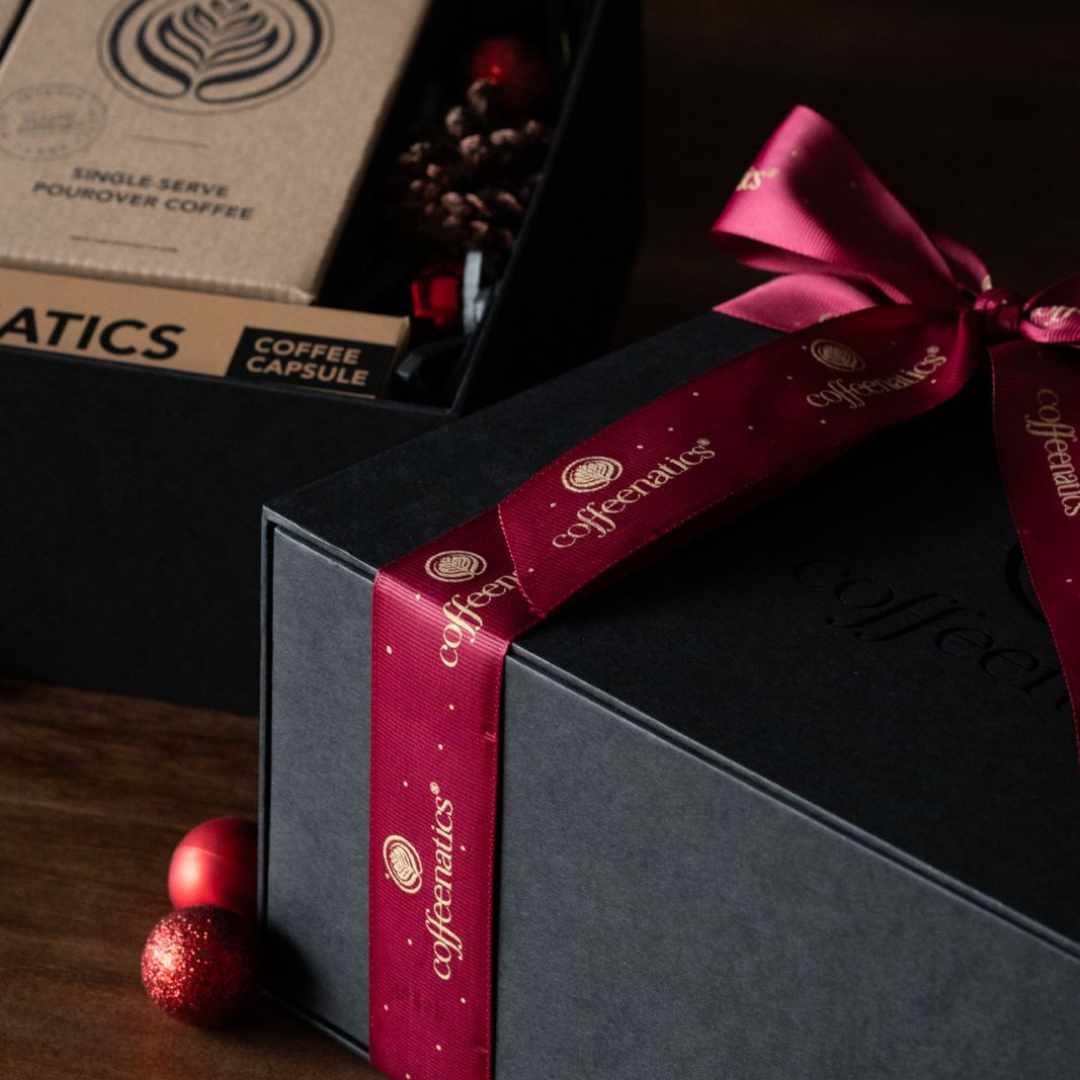 Best Christmas Gifts for Coffee Lovers! Coffeenatics